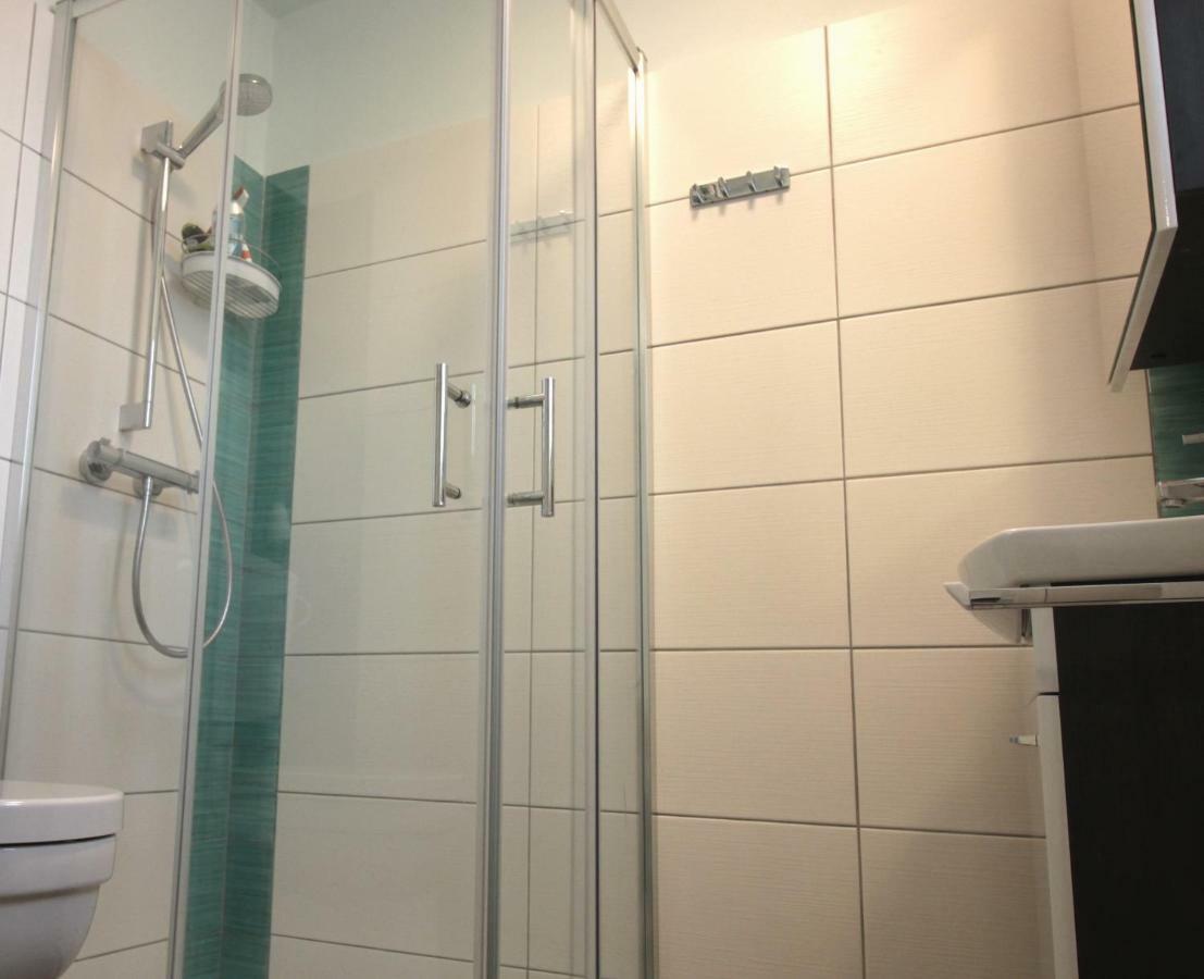Baum Apartments บัด ทัทซ์มันน์สดอร์ฟ ภายนอก รูปภาพ